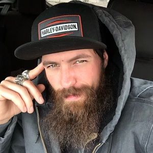 Meet your Posher, Nic